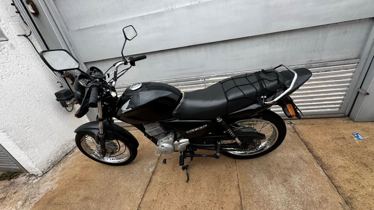 Titan 150 es partida 