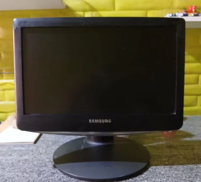 Monitor Samsung Syncmaster 16 Polegadas B1630 - Foto 2