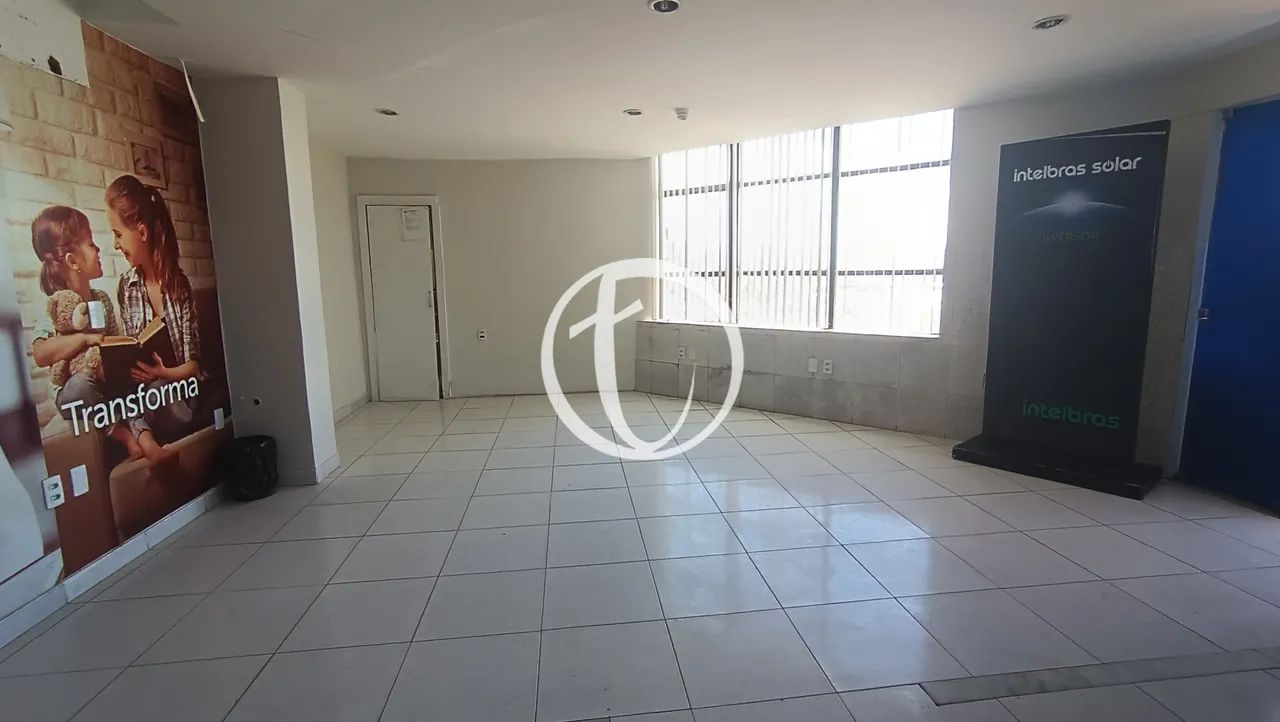 ALUGO SALA COMERCIAL NA PITUBA COM VISTA PARA O MAR