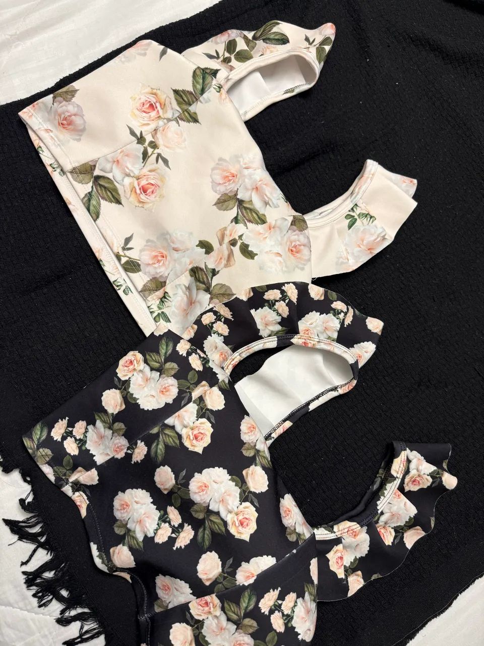 Cropped top de flores novos  - Foto 3