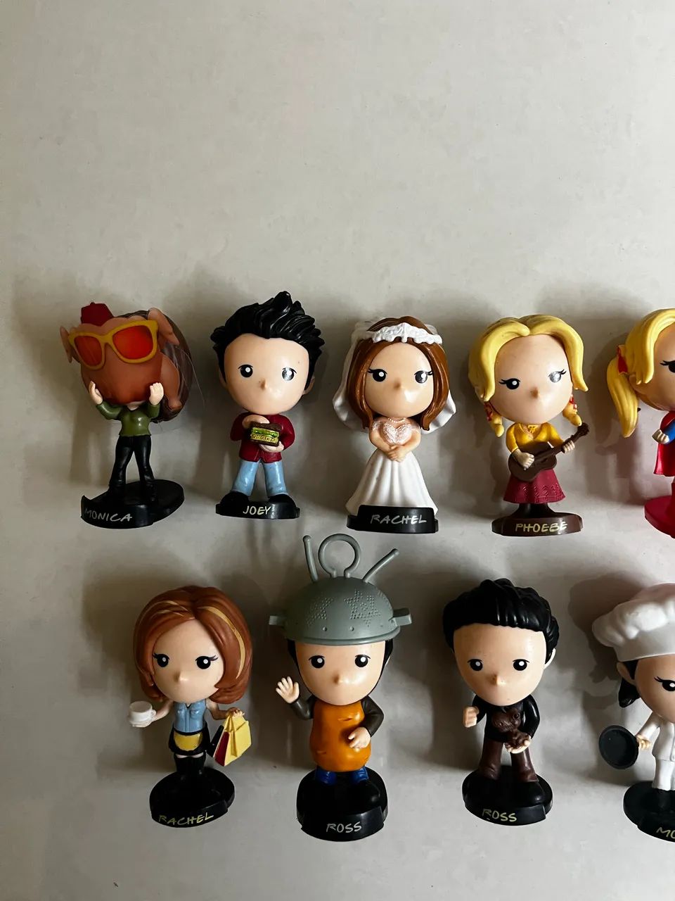     Coleção Friends Bobs - Personagens + Sofá - Foto 3