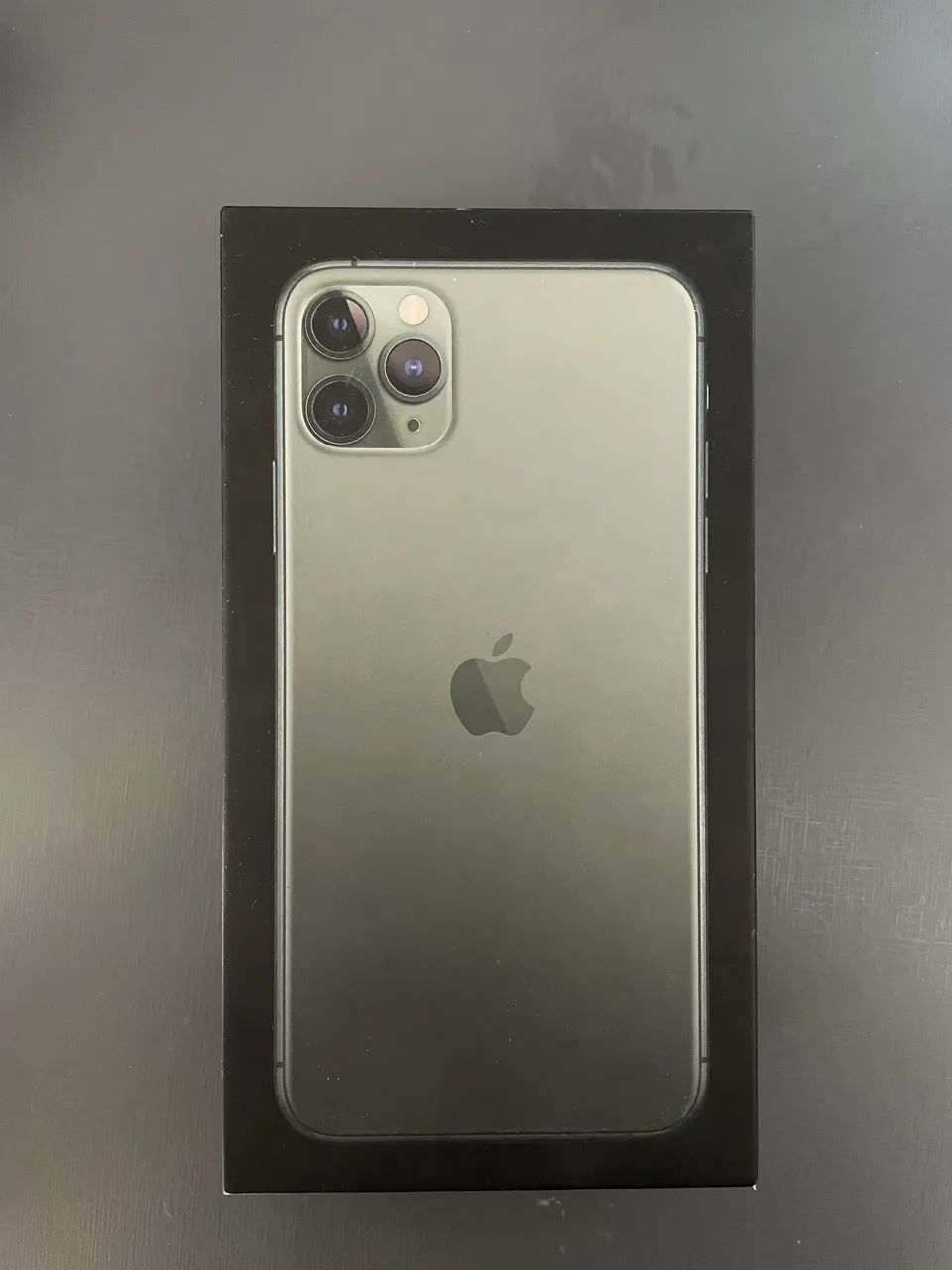 iPhone 11 Pro Max Midnight Green - 64gb  - Foto 3
