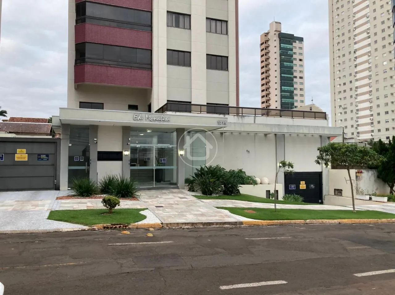 APARTAMENTO AMPLO E EXCLUSIVO NO SANTA-FÉ