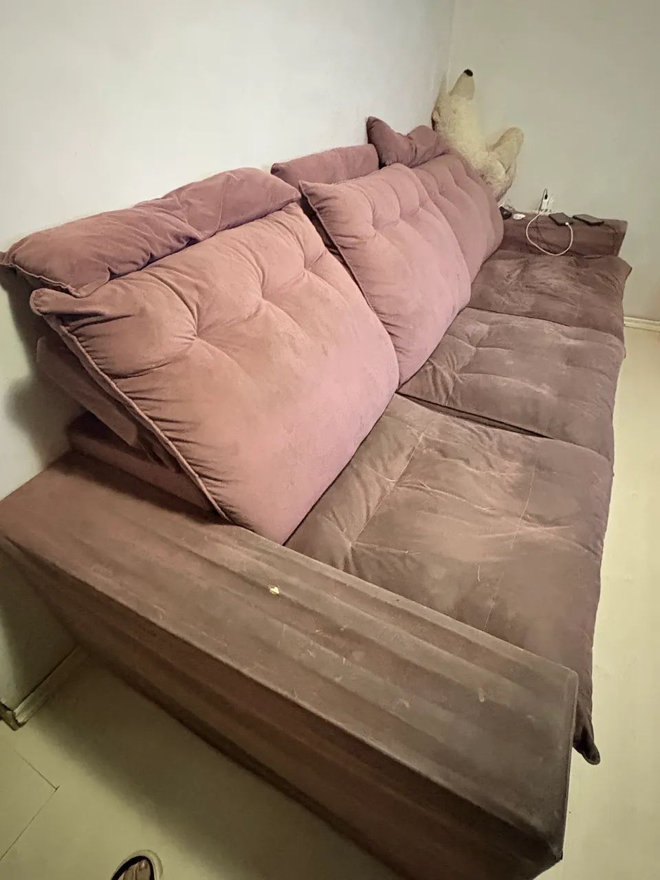 Vendo sofá retrátil  3 lugares  - Foto 3