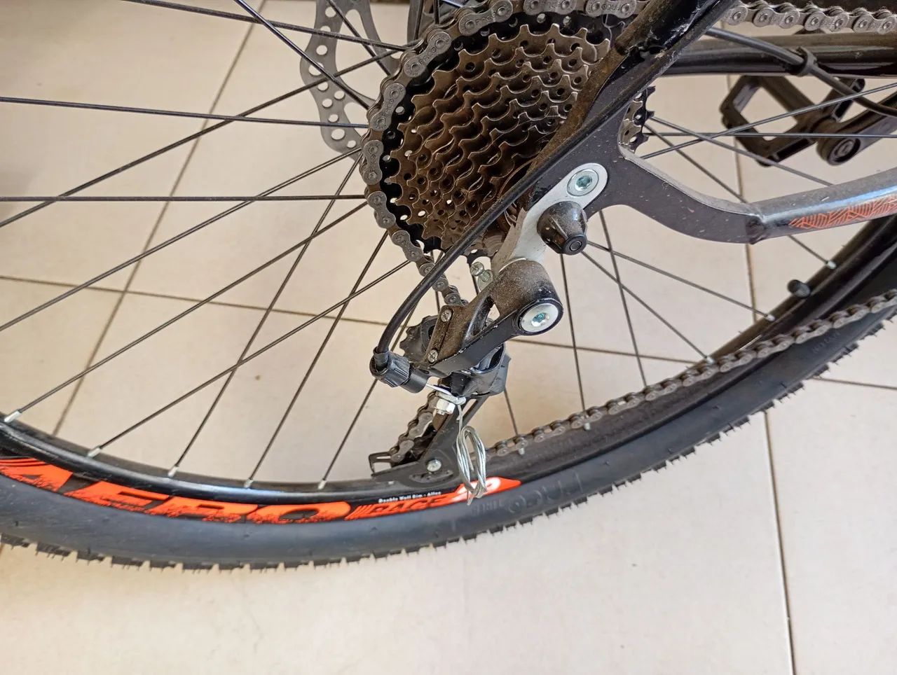 Bicicleta ksw , freio hidráulico  - Foto 2