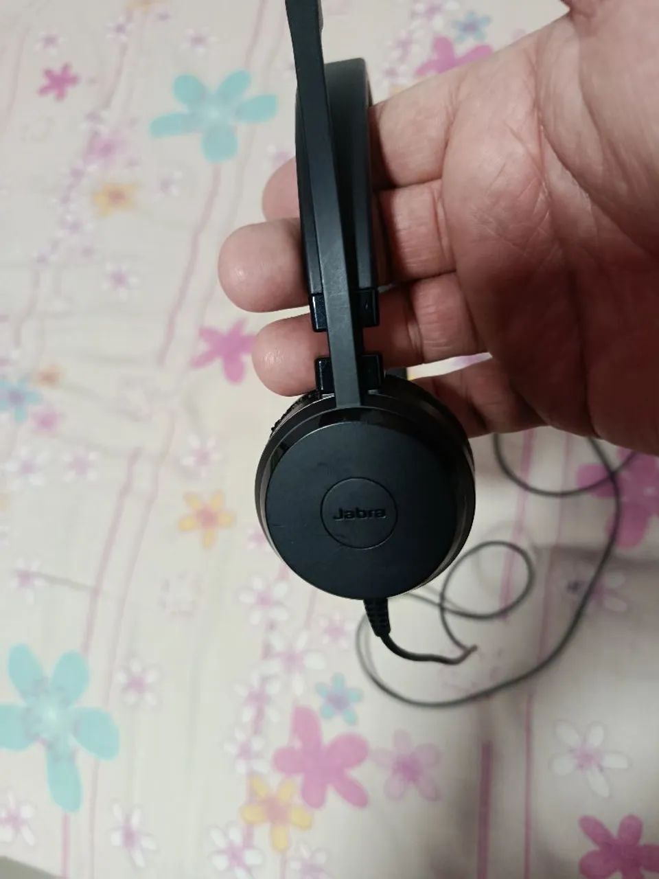 Fone de ouvido com fio funcionando perfeitamente  - Foto 3