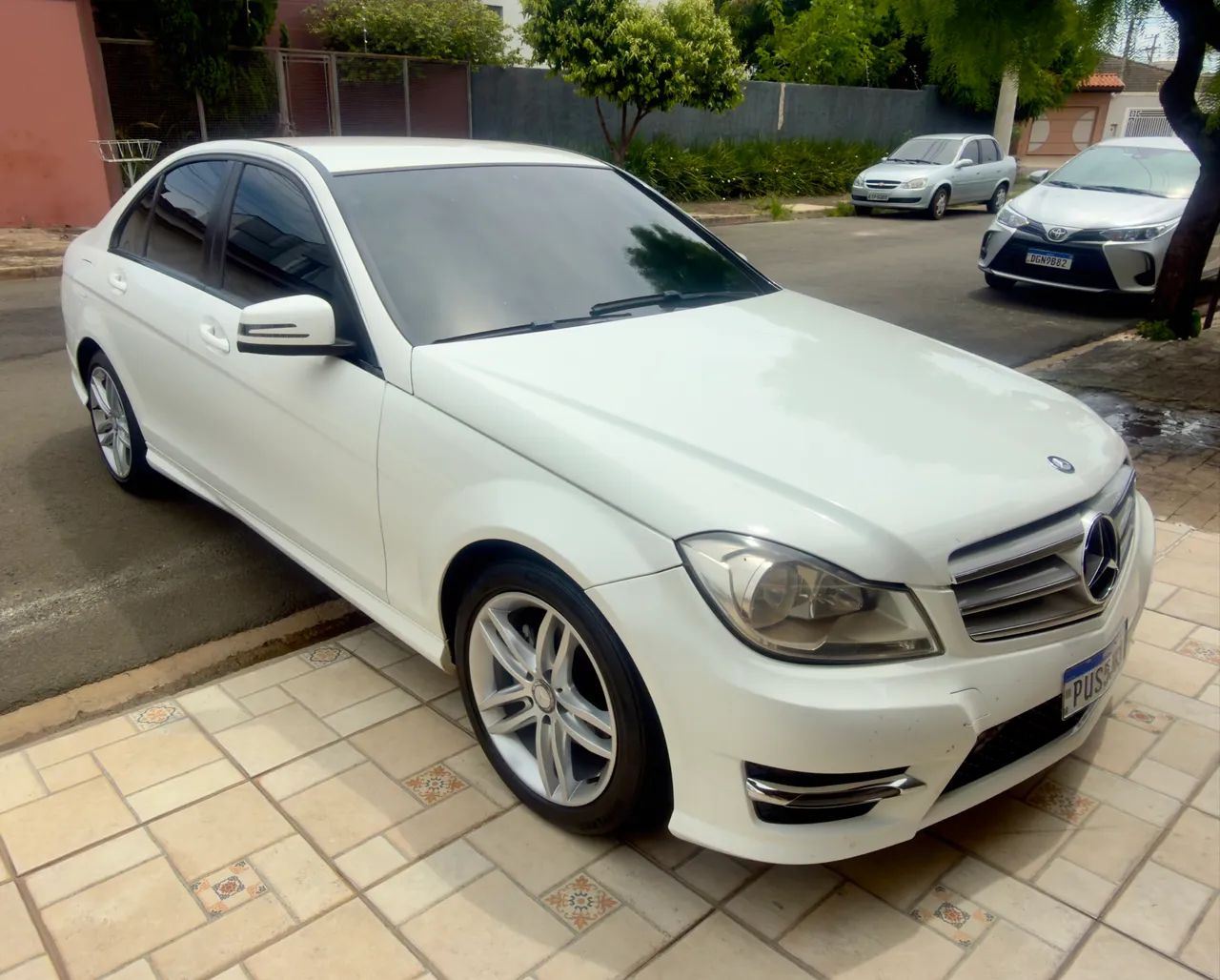 Imagem de Mercedes-Benz C-180 CGI Coupe Sport 1.6 TB 16V Aut. 2014
