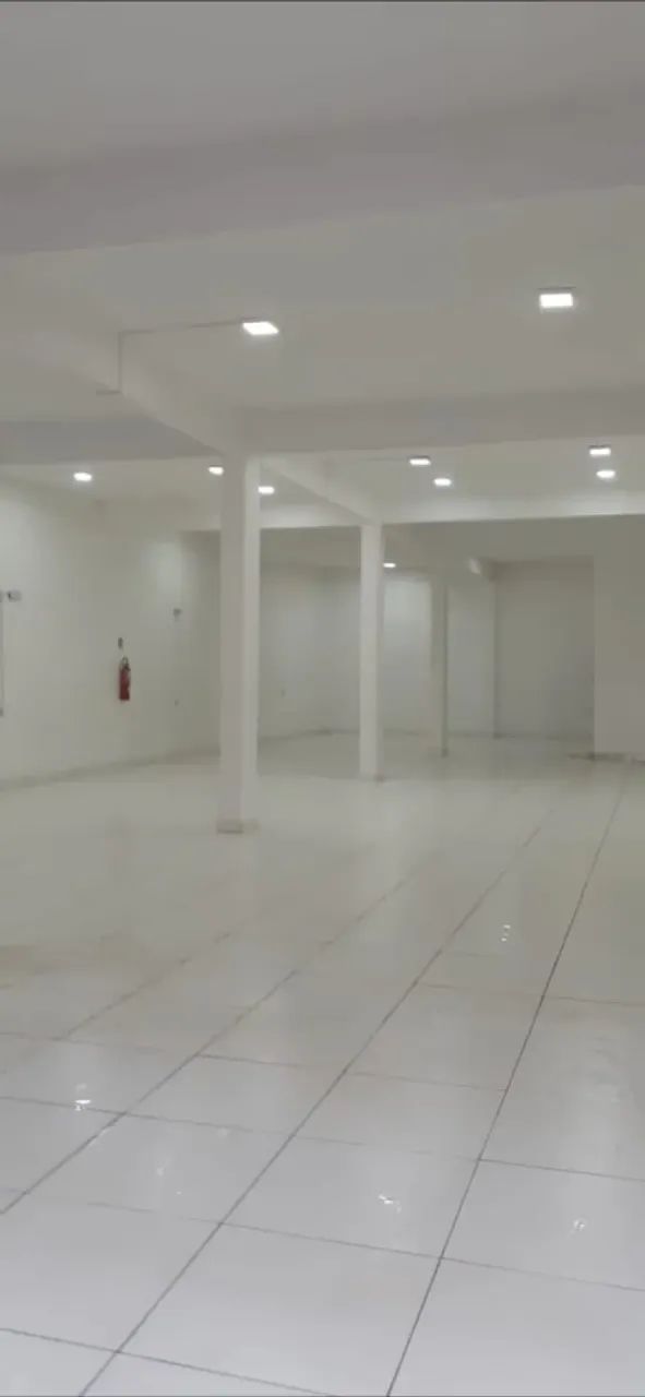 Prédio Comercial em Itacoatiara com 500m² - Foto 4