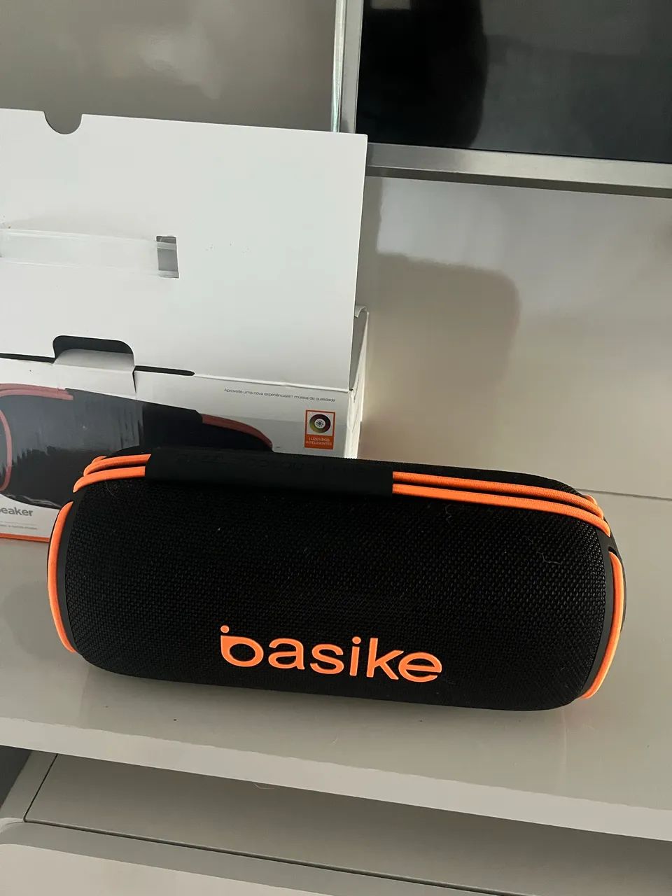 Caixa de som Basike 80w Led alta potência