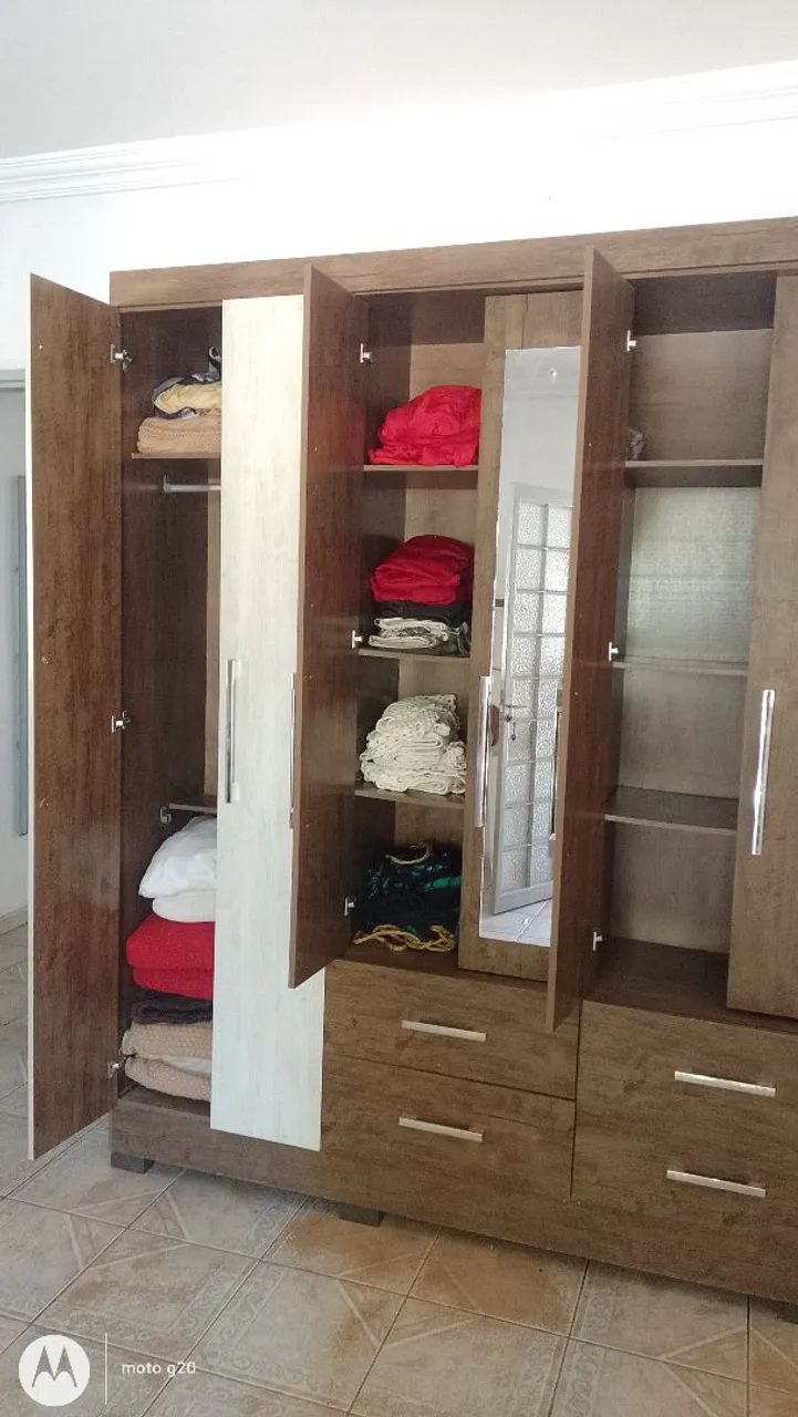 Guarda roupa 2,40 com comoda usado - Foto 3