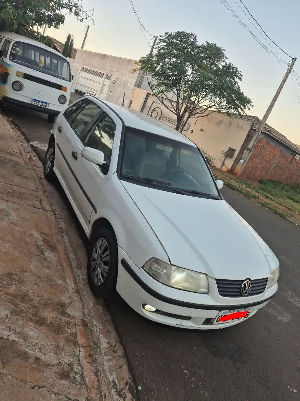 Volkswagen Gol Geração III 1.6 MI 8V Gasolina Mec. 4P 2000