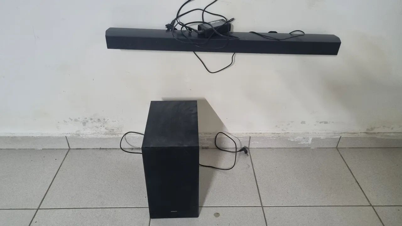 Tv samsung 75 pol 4k com soundbar - Foto 2