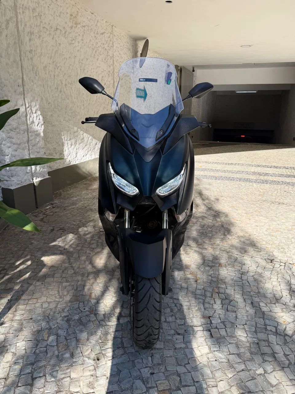 X-Max 250 2023 com 6 mil km - Foto 4