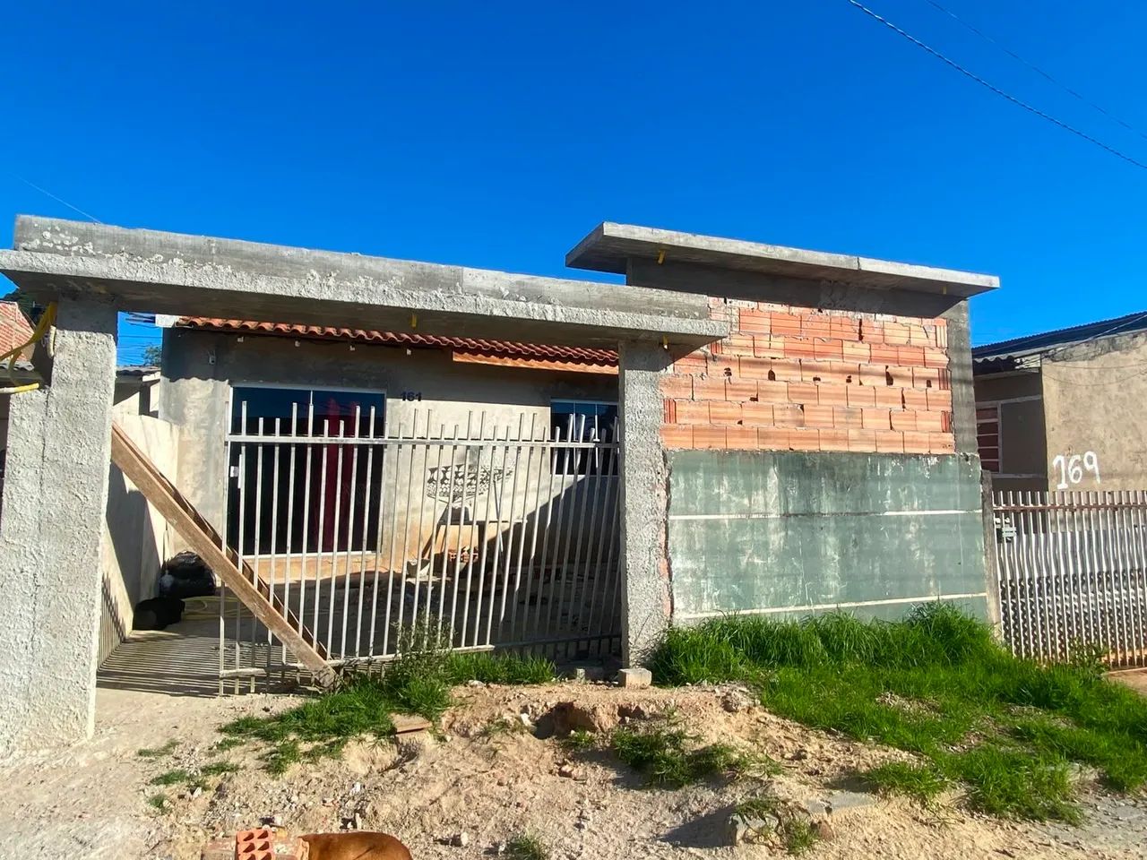 Vendo 2 casas com terreno quitado 