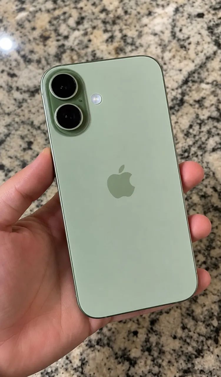 iPhone 17 256GB Verde + Capa MagSafe | Impecável
