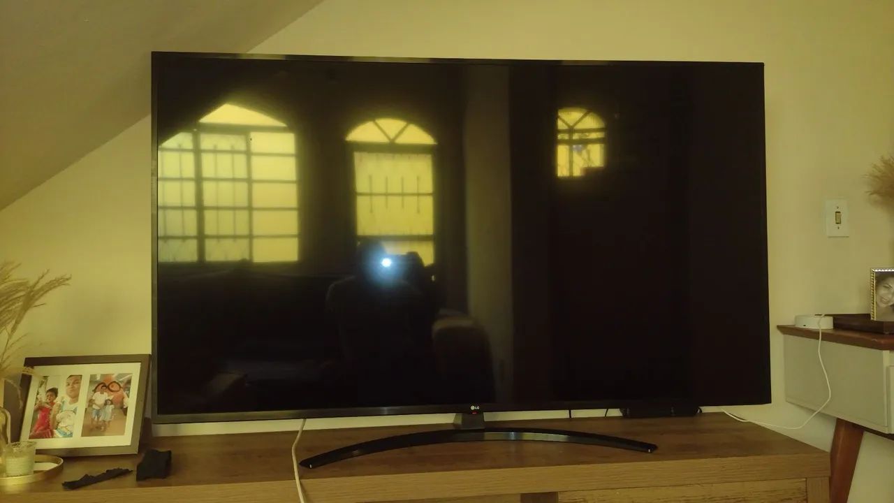 Vendo tv smart 65 polegadas LG! funcionando perfeitamente! - Foto 4