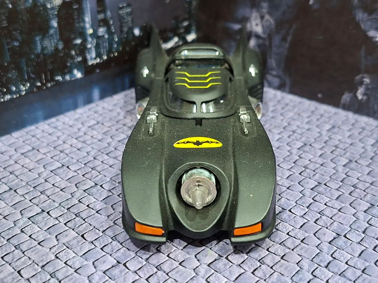 Miniatura Batmóvel 1:50