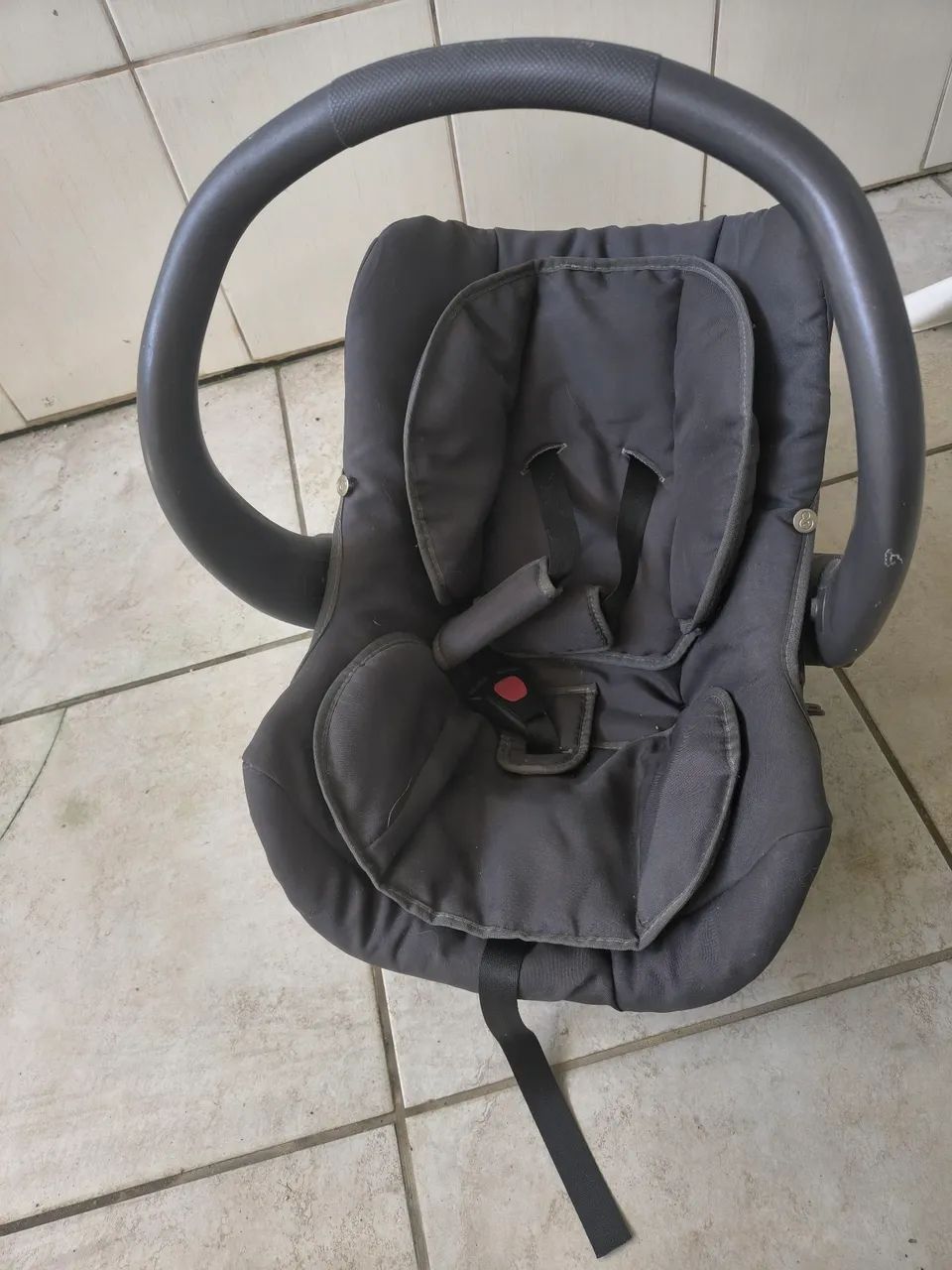 Vendo berço cadeirinha de papa e bebê conforto - Foto 5