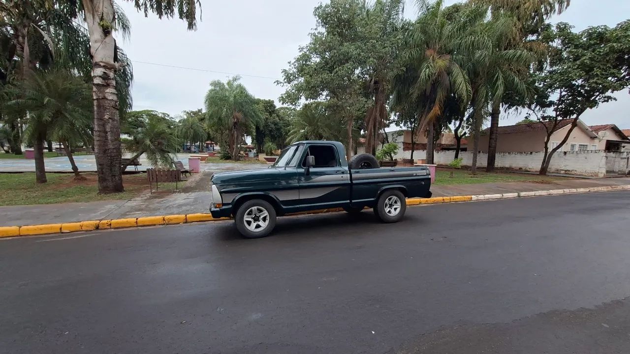 Ford F-1000 Super Diesel / Super Diesel Turbo 1991