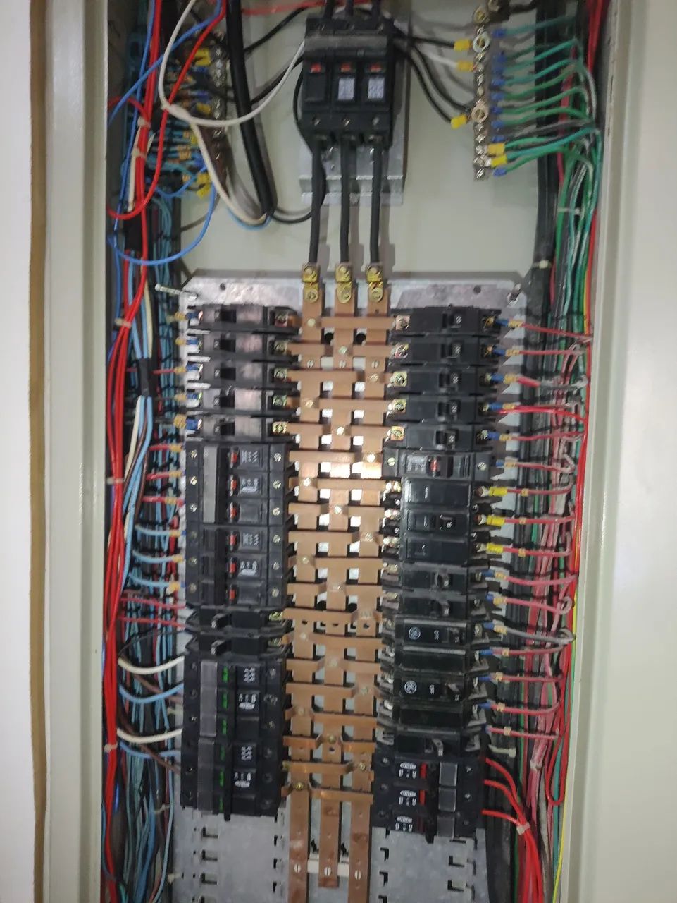 Eletricista  - Foto 2