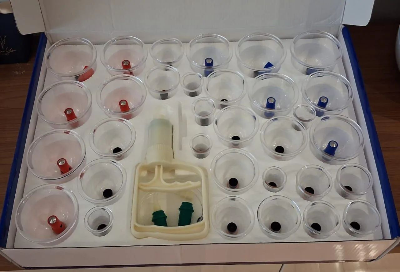 Kit com 32 ventosas