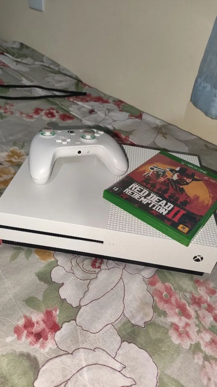 VENDO XBOX ONE S COM CONTROLE GAMESIR COM HALL EFFECT COM RDD 2