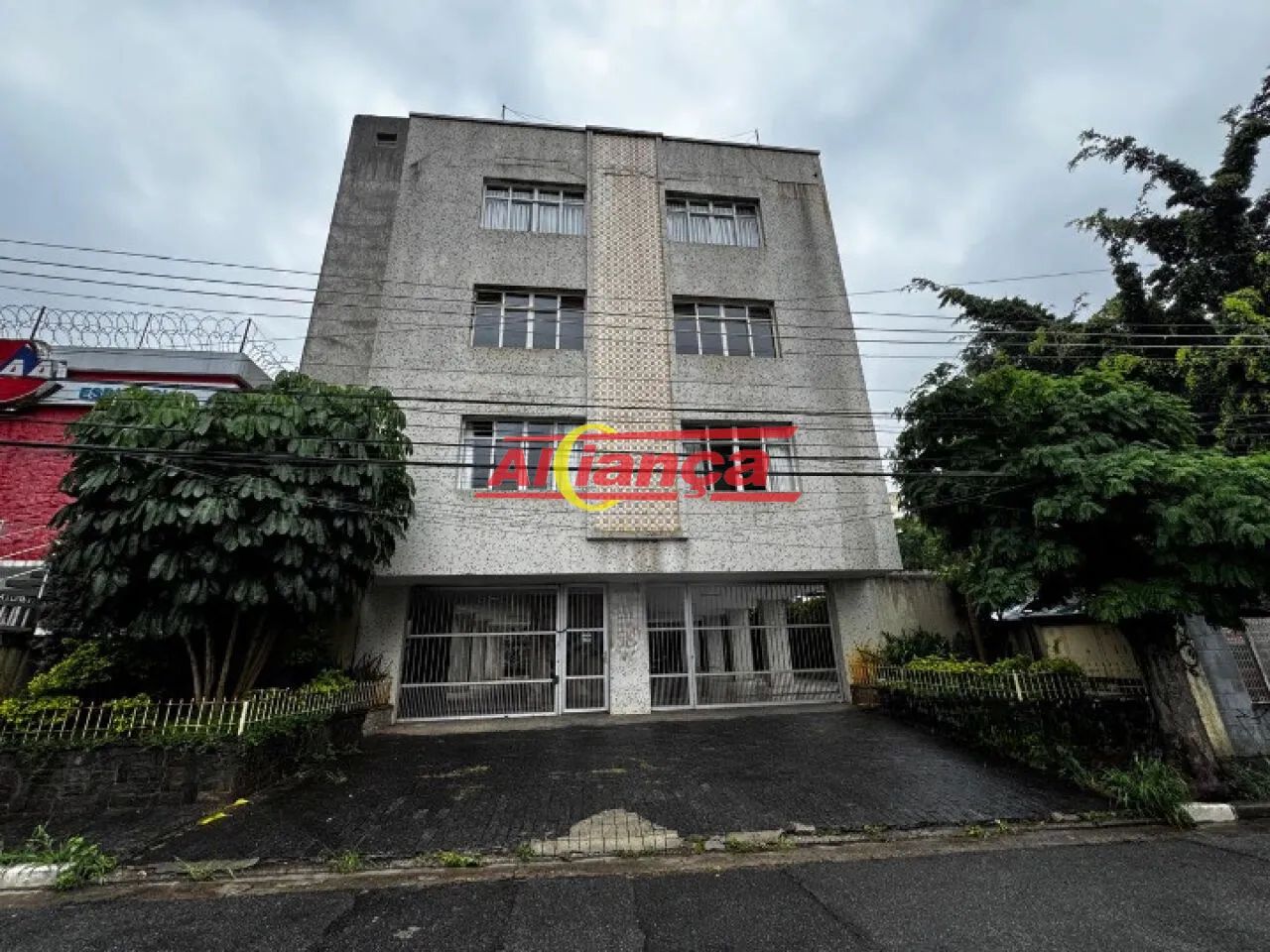 Apartamento para locação 200m² com 3 quartos sendo 1 suite, Centro