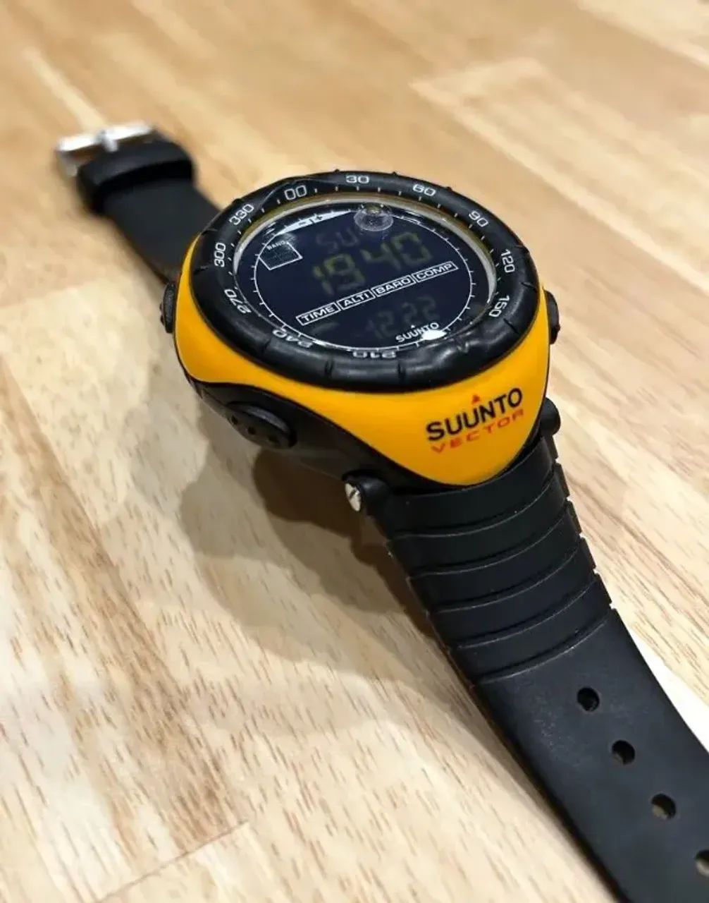 Suunto Vector Yellow - Excelente Estado - Coleção - Acessórios