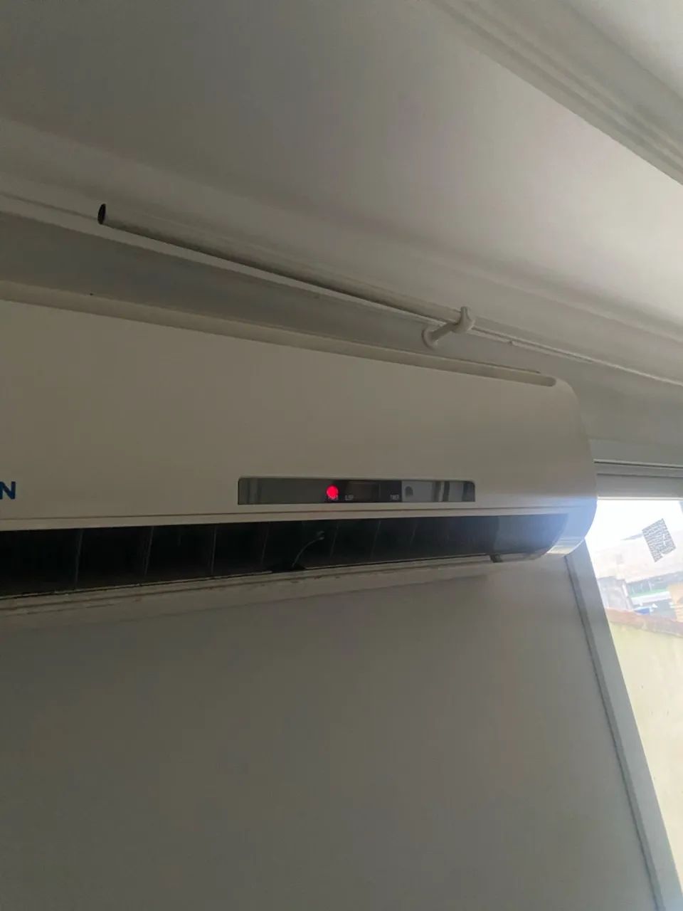 Ar condicionado 9000 split GELANDO MUITO.  - Foto 3