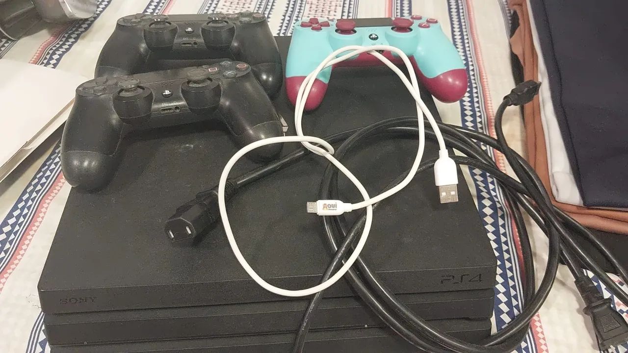 ps4 pro 1tb - Foto 4