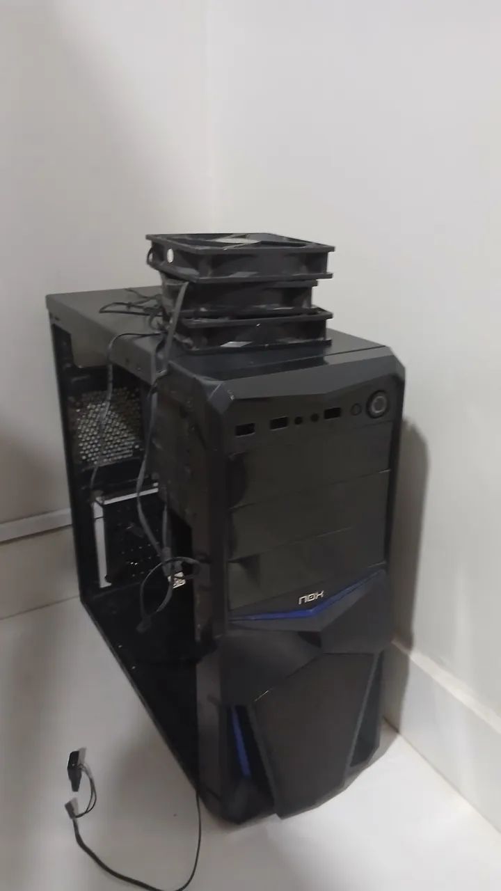 Gabinete + 3 ventoinhas