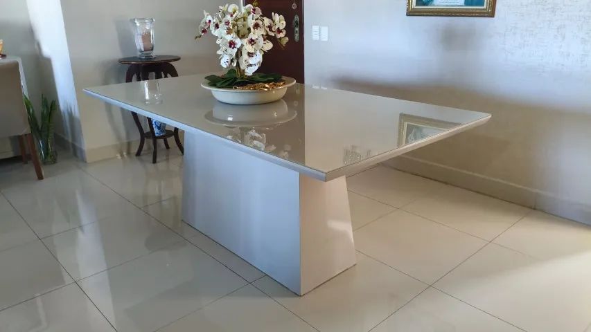 Mesa de Jantar Retangular Laqueada com tampo de vidro - 6 cadeiras - Foto 3