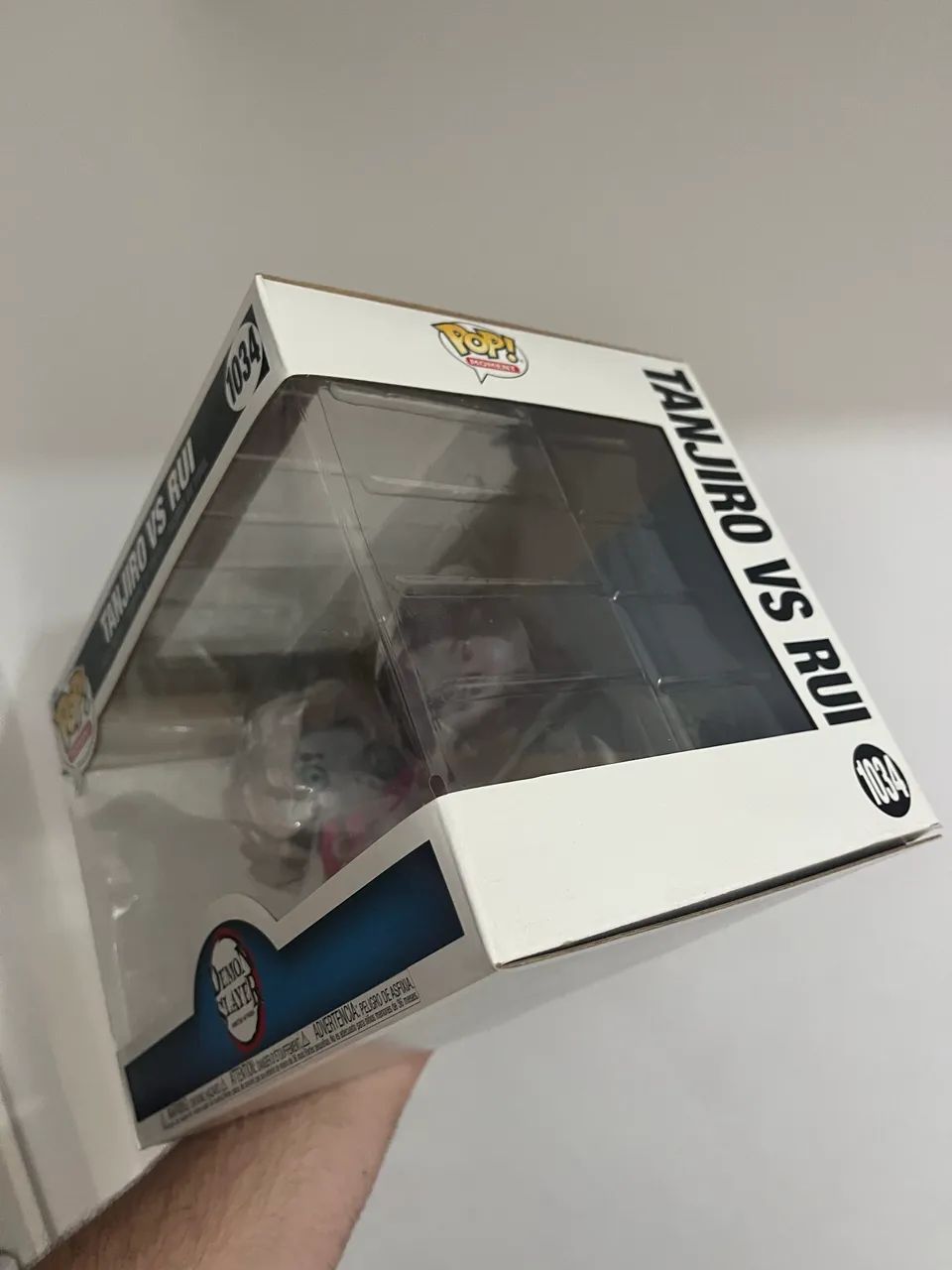 Funko Moment Tanjiro vs Rui 1034 Demon Slayer Original e com caixa - Foto 3