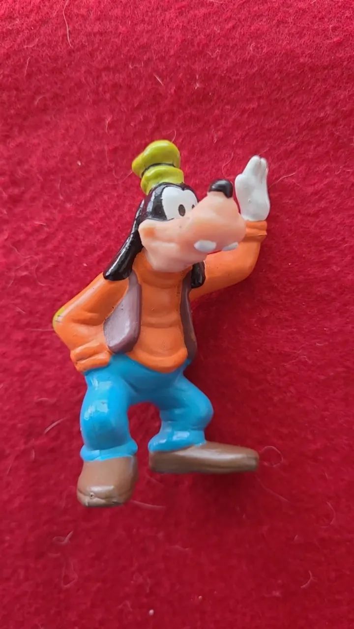 Lote com 3 miniaturas de personagens Disney - Foto 5