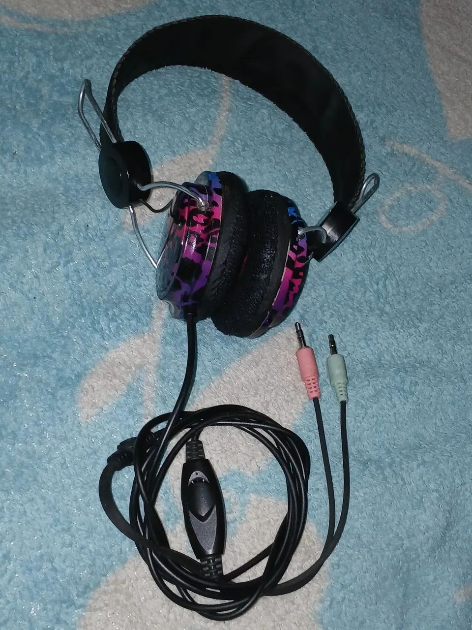 Fone de Ouvido com Microfone e Controle de Volume - Funcionando Perfeitamente<br> - Foto 3
