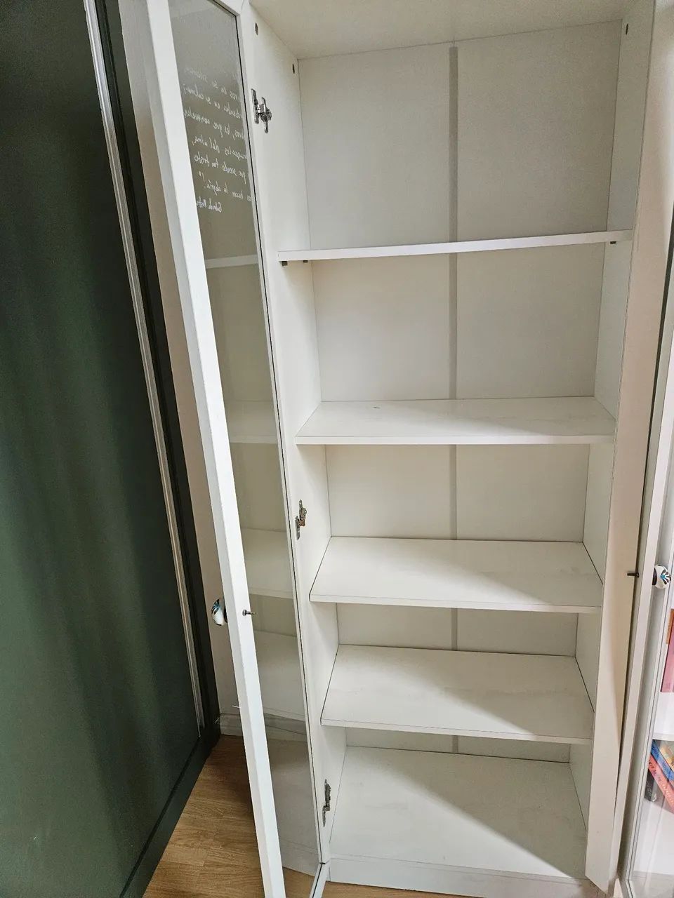 Bookshelf
