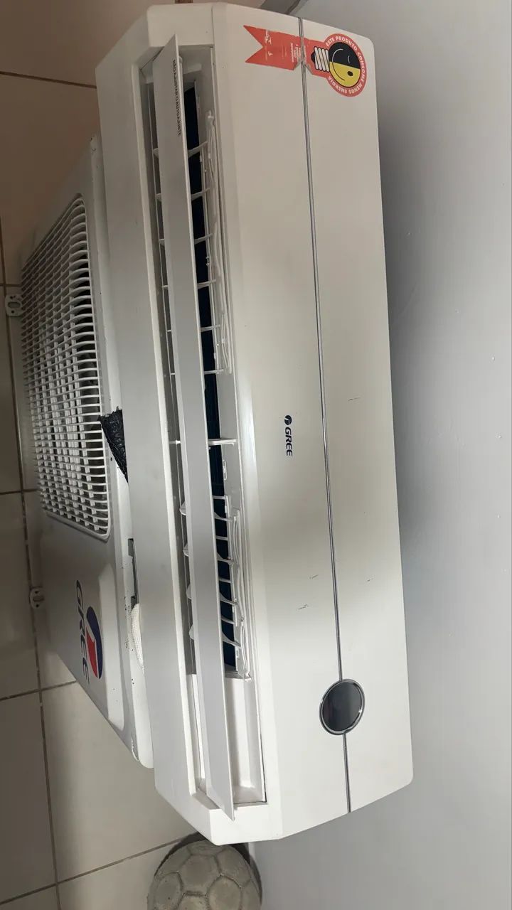 Ar-condicionado Gree Split 12.000 BTUs - 220V - Foto 3