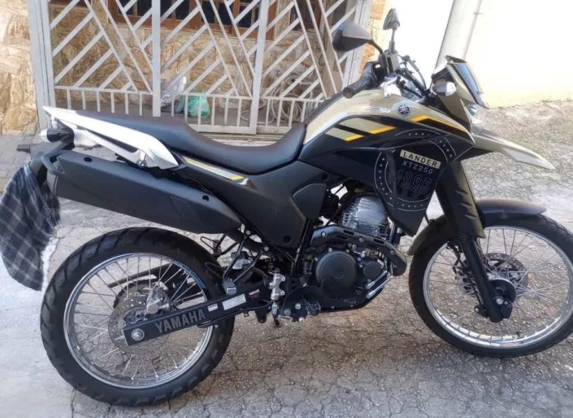 XTZ 250 Yamaha 2024 - Foto 3