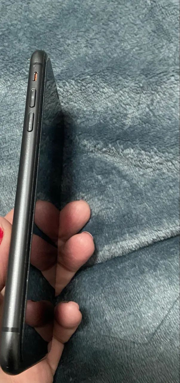 iPhone 11 64 gigas - Foto 4