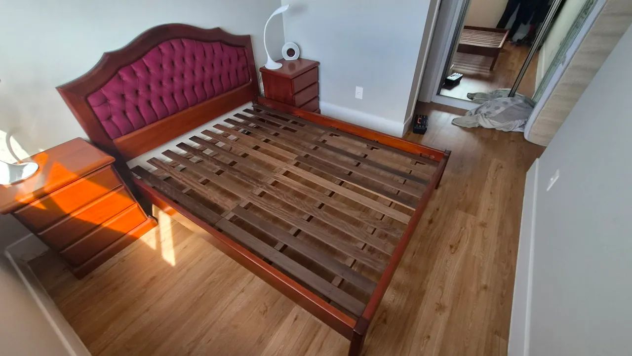 Cama de casal em madeira - Foto 2