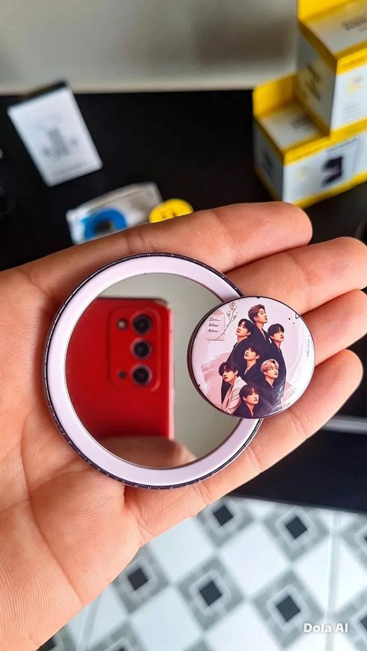 Espelho de mão BTS