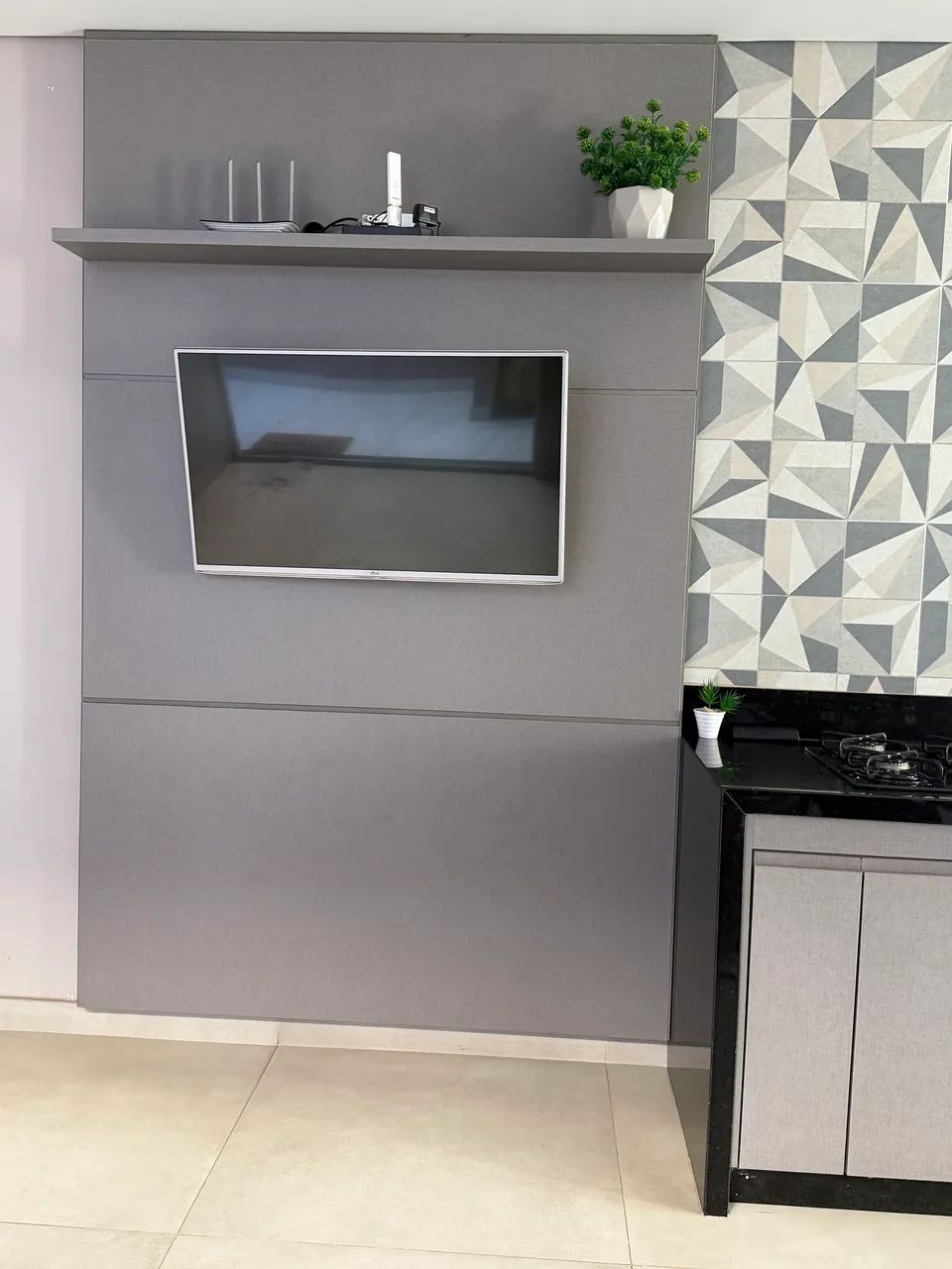 Painel de TV em MDF - Foto 2