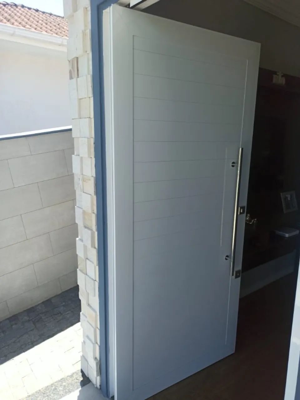 Porta de alumímio semi-nova - Foto 4