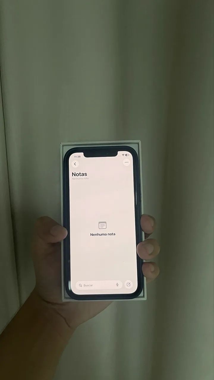 iPhone 12 COM CAIXA