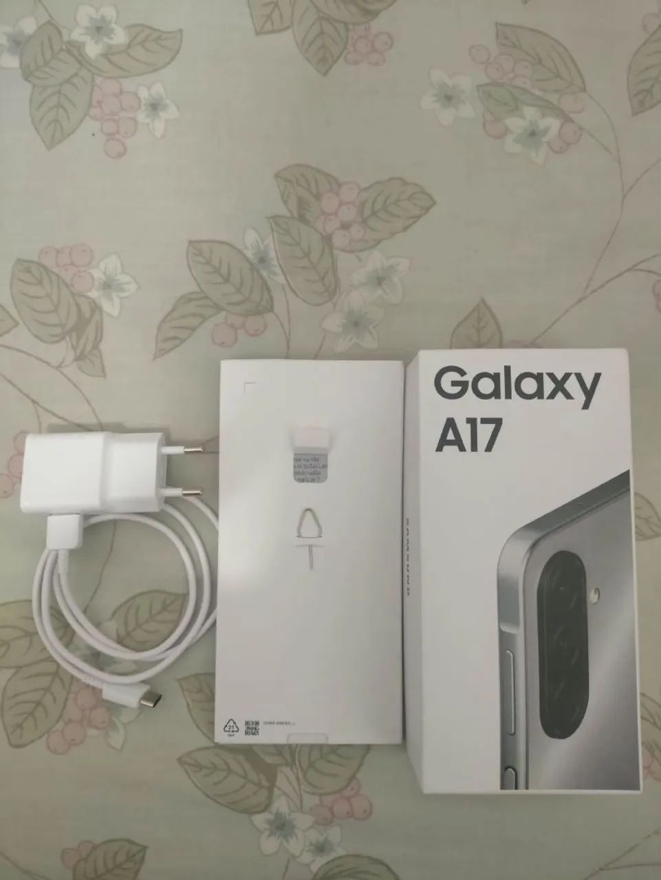 Galaxy  A17  4G    256GB/8GB RAM  - Foto 3