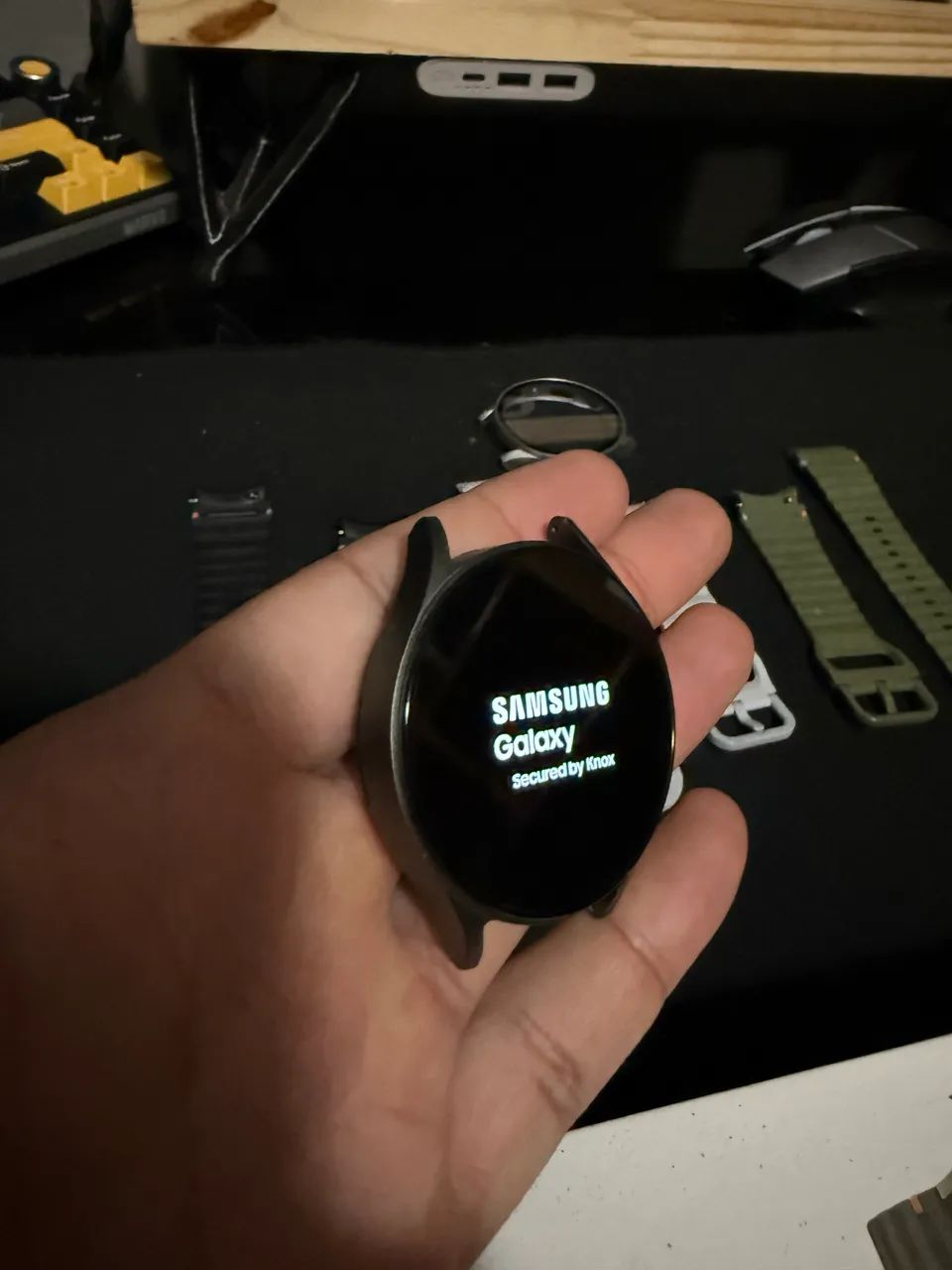 Samsung galaxy S25 e Watch 7 - Foto 3