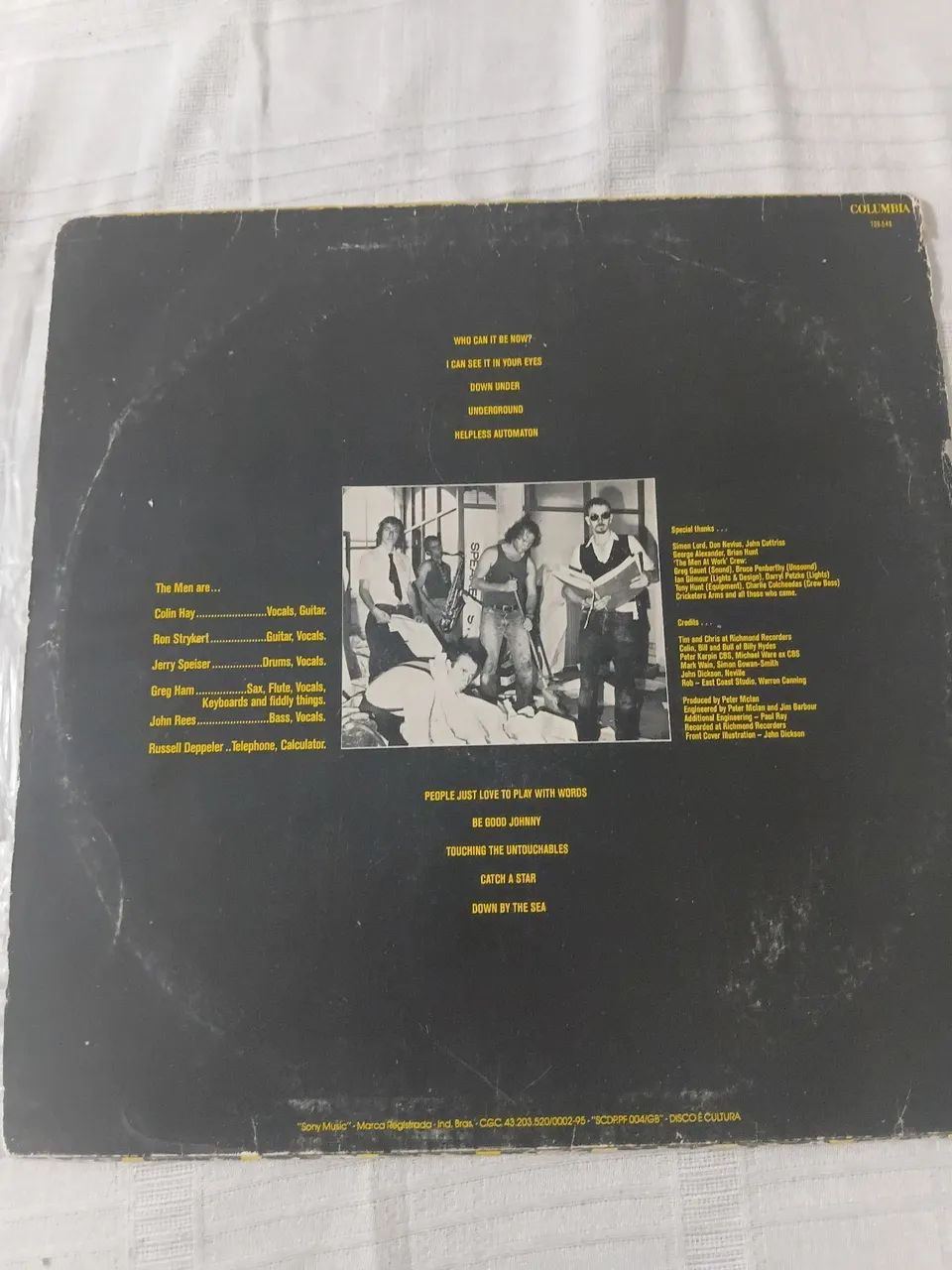 LP Men At Work - Business as Usual Sony Music 1981 Original - Foto 2