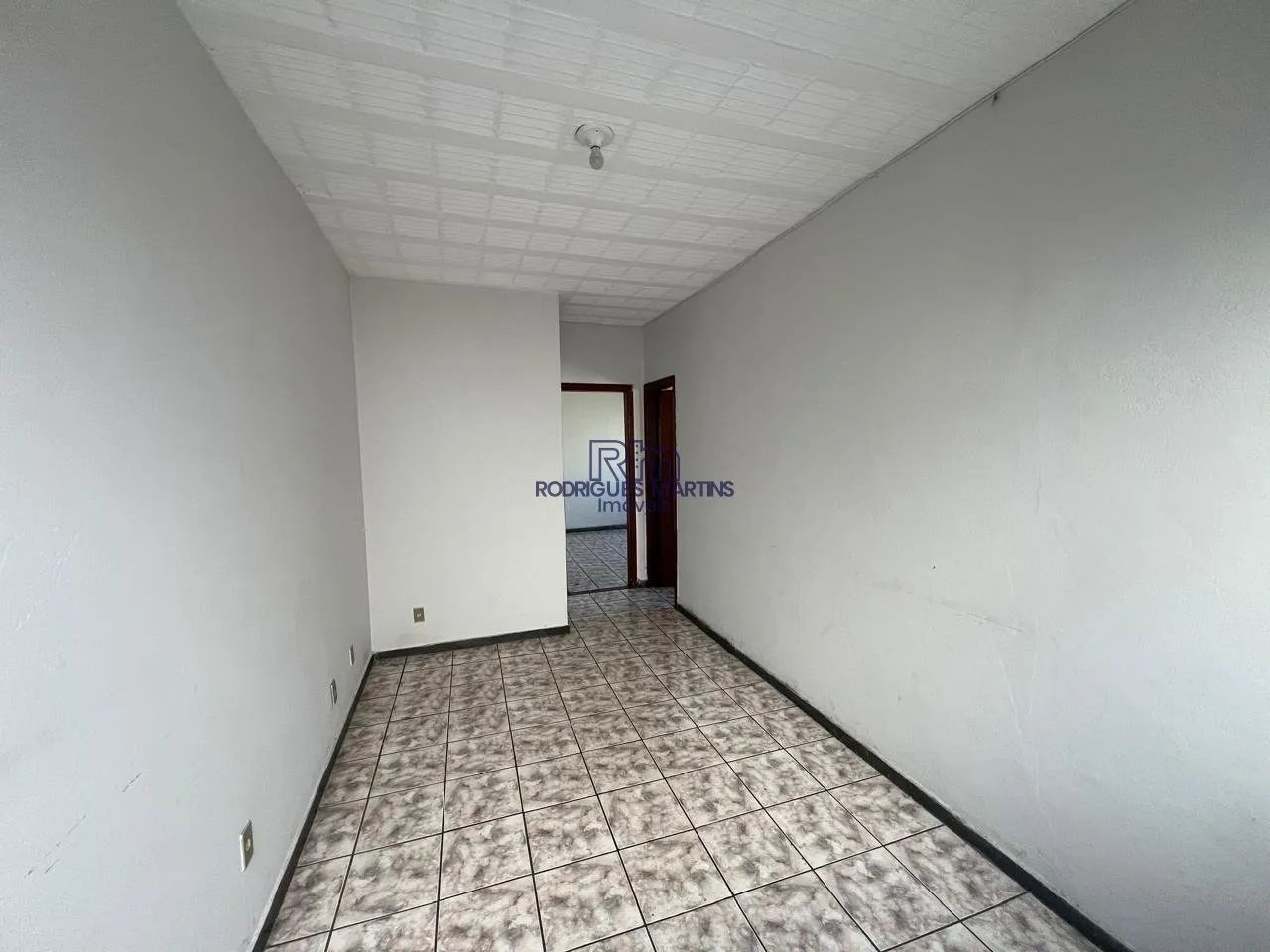 ALUGUEL BARRACÃO COM GARAGEM CAIÇARA - Foto 3