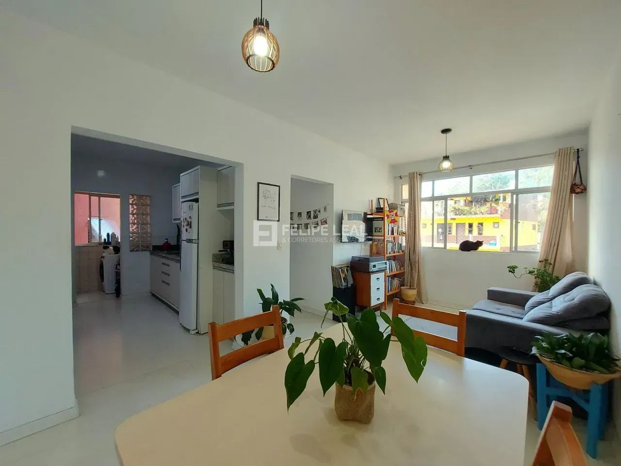 APARTAMENTO COM 02 DORMITÓRIOS, SEMI MOBILIADO NO CAPOEIRAS  FLORIANÓPOLIS - Foto 4