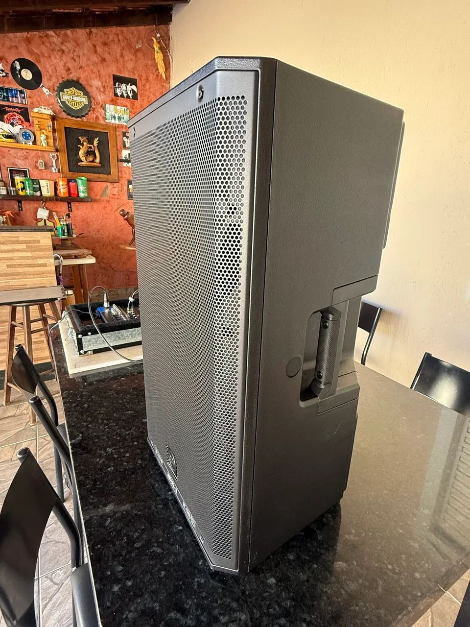 CAIXA ATIVA RCF 2100 WATTS 
